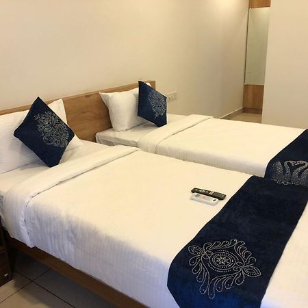 Hotel Amulya Regency Bayappanhalli Luaran gambar